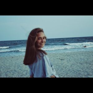 Meet your Posher, Megan